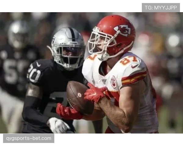 沃特金斯是否因战术体系受限进攻参与度