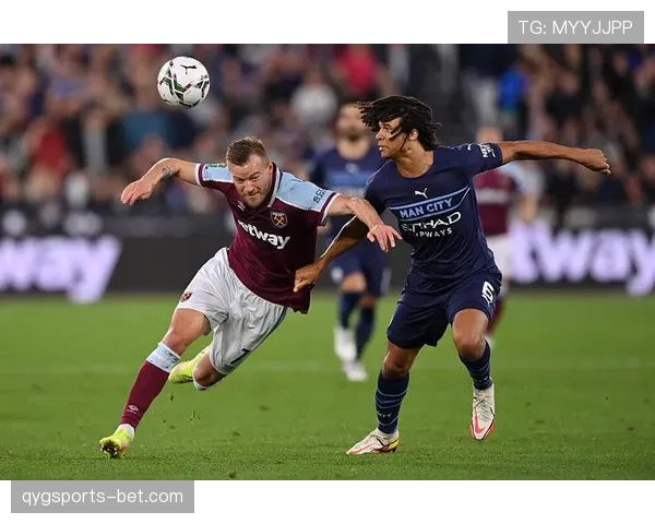 拉菲尼亚 vs 格拉利什：持球推进与突破能力对比