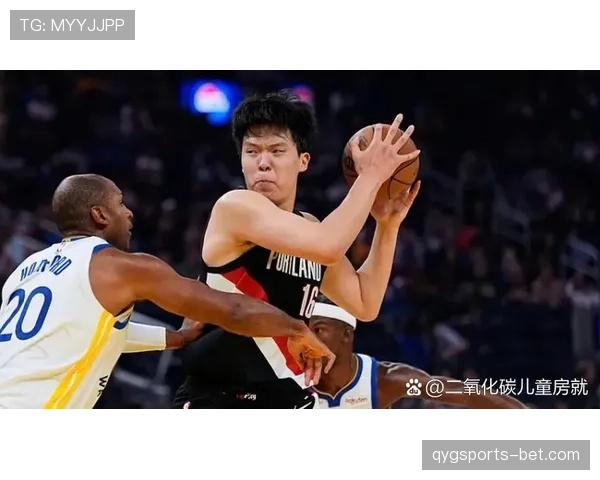 杨瀚森挡拆拉开空间效率提升明显 主导球队内线攻防转换