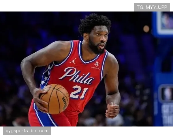 恩比德背身单打效率提升 拉开内线防守差距主导季后赛