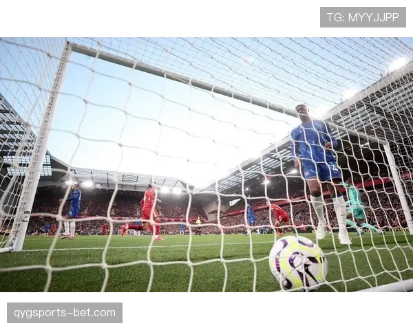 切尔西防线磨合仍不稳定，对赛季竞争格局带来变化